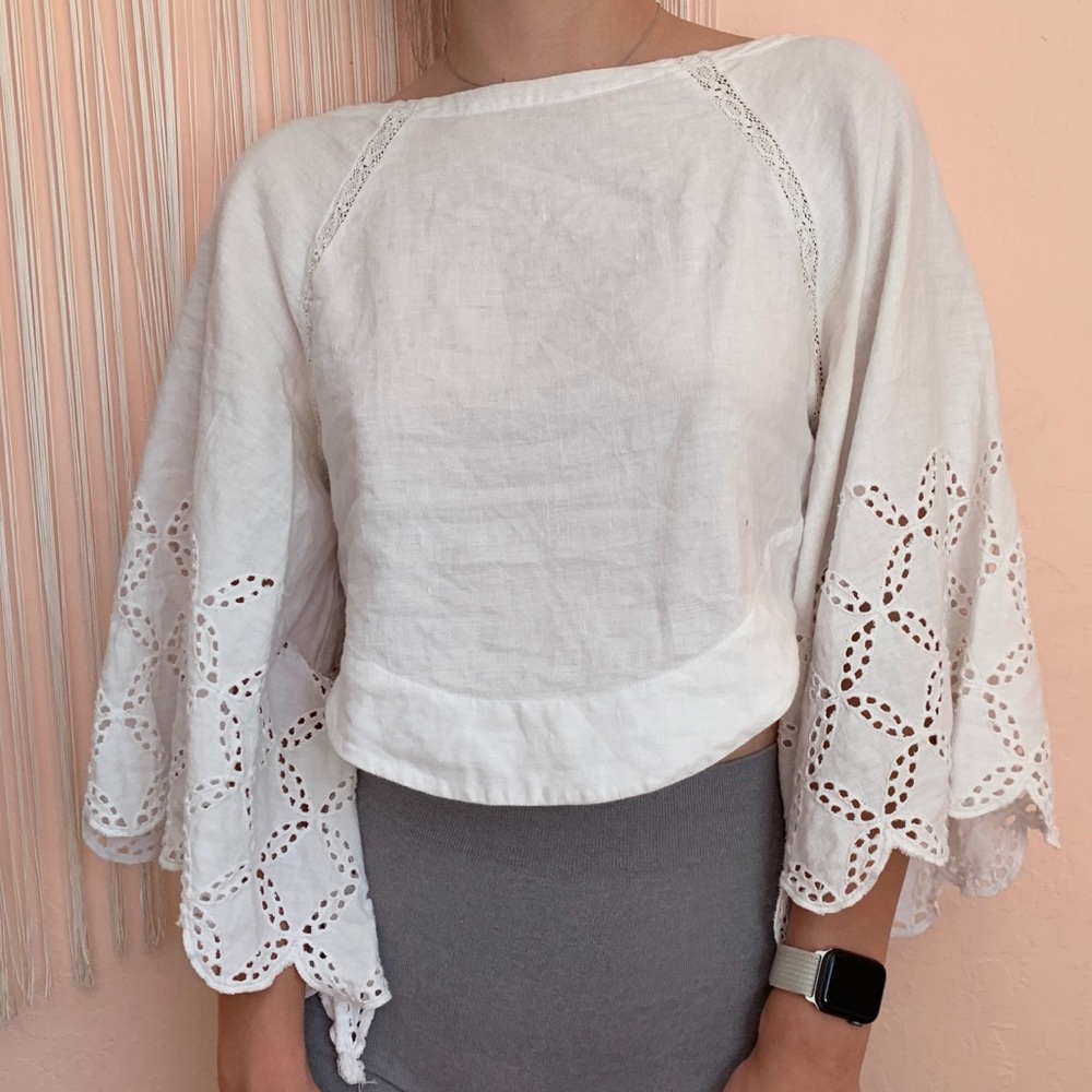Urban Outfitters White Long Sleeve Cropped Top